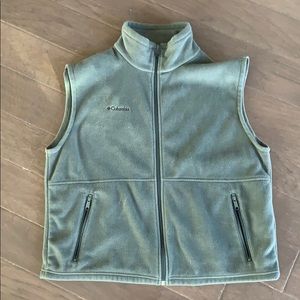 Columbia vest
